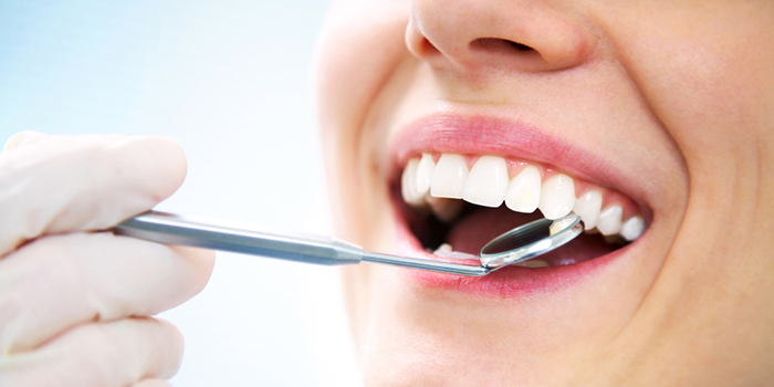 すきっ歯になる原因&治療法2:あごが大きいケース