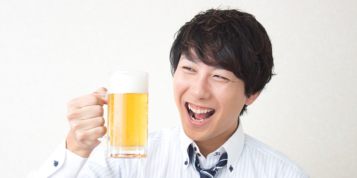 居酒屋の常連に歯周病が多い理由……お酒が歯の健康を脅かす!?