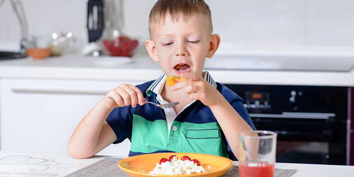 虫歯予防にも! 健康にも貢献する「良く噛む」メリットとは?