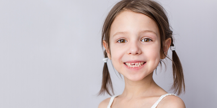 「良く噛む」人の口内は虫歯が少ない