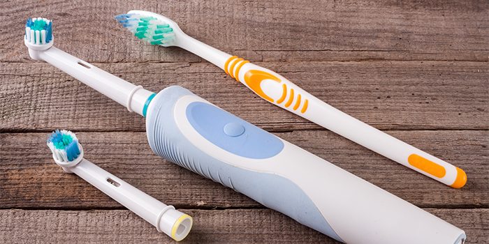電動歯ブラシってどうなの? 電動歯ブラシのメリット&デメリット