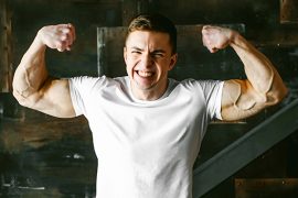 歯を矯正する時のおおまかな治療期間と治療費を教えてください